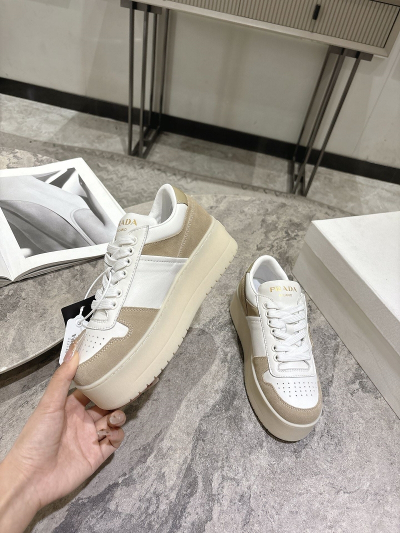 Pra*a sneakers